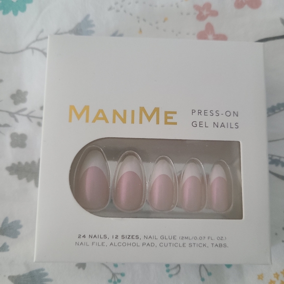 ManiMe press-on nails "The Classy" NIB - Picture 2 of 7